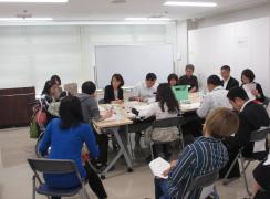 【写真】平成30年度東京都自立支援協議会第1回本会議のグループ討議の様子